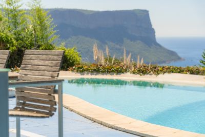 house 6 Rooms for sale on CASSIS (13260) Sale House Cassis 6 Rooms 230 m²