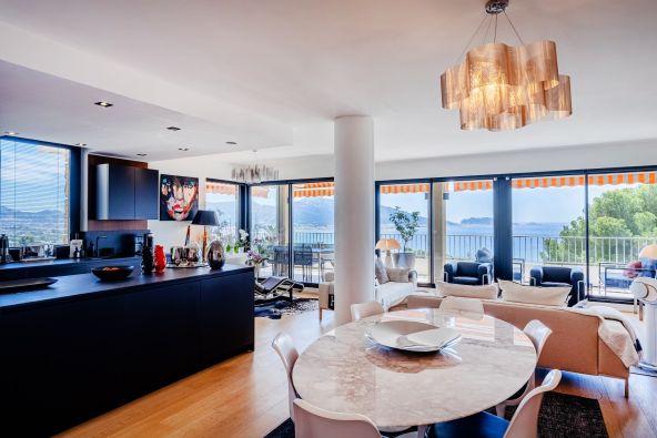 Sale Apartment Marseille 7 4&nbsp;Rooms 130&nbsp;m²