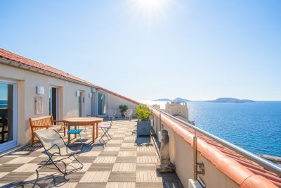 penthouse 5 Rooms for sale on MARSEILLE (13007) Sale Penthouse Marseille 7 5 Rooms 158 m²
