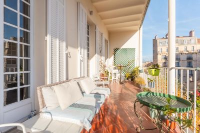 apartment 5 Rooms for sale on MARSEILLE (13008) Sale Apartment Marseille 8 5 Rooms 182 m²