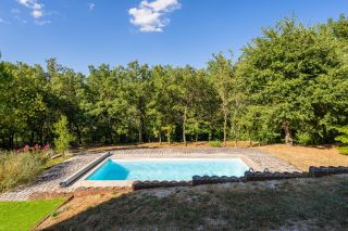 house 6 Rooms for sale on AURIOL (13390)