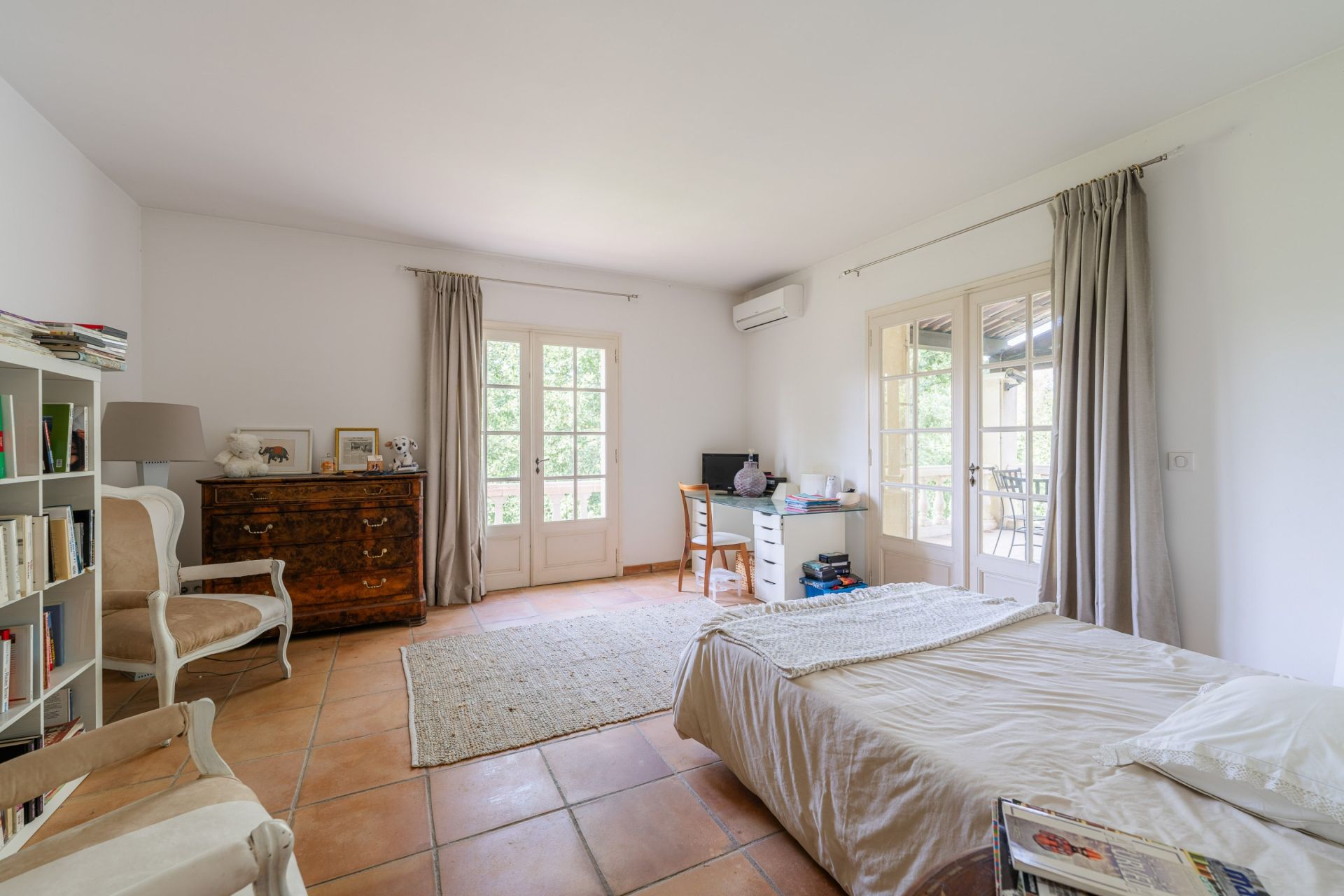 house 7 Rooms for sale on MARSEILLE (13011)