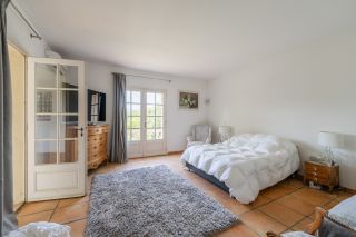 house 7 Rooms for sale on MARSEILLE (13011)