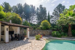 house 7 Rooms for sale on MARSEILLE (13011)