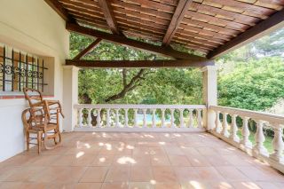 house 7 Rooms for sale on MARSEILLE (13011)