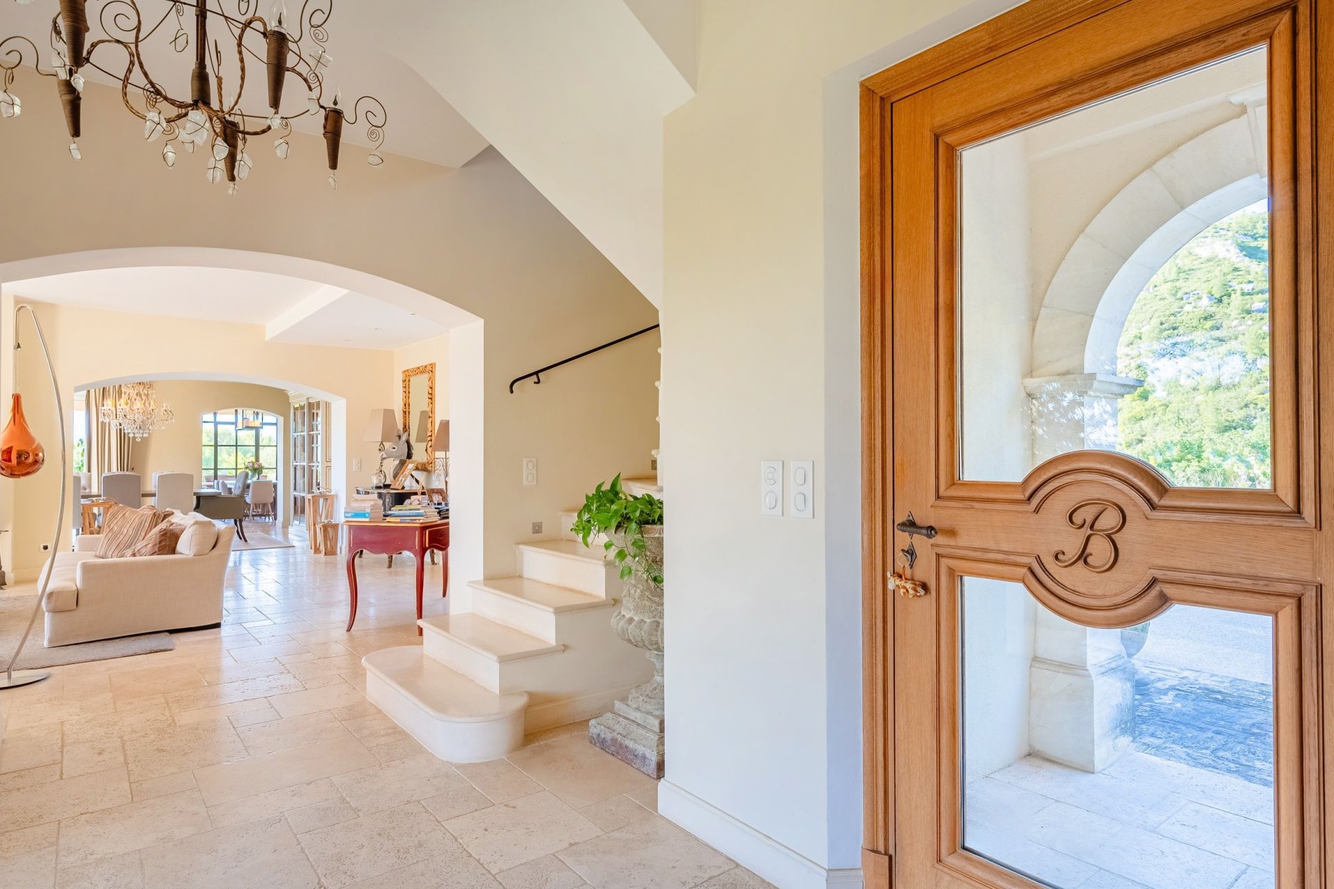 house 7 Rooms for sale on GEMENOS (13420)