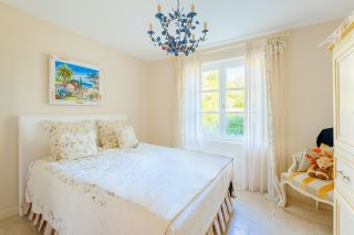 house 7 Rooms for sale on GEMENOS (13420)