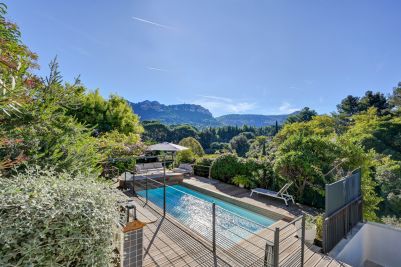 Sale House Cassis 7 Rooms 188 m²