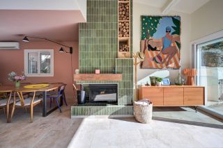 house 7 Rooms for sale on CASSIS (13260)