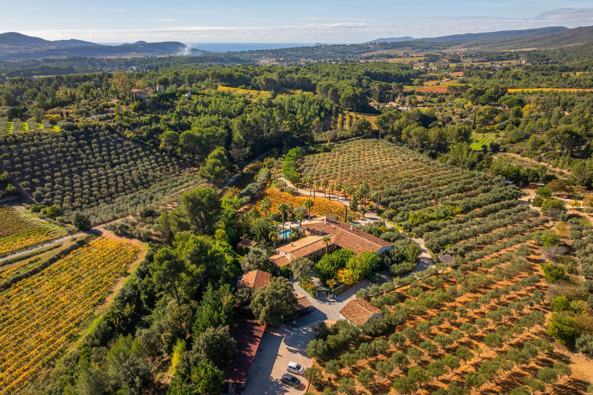 house 20 Rooms for sale on LE CASTELLET (83330)