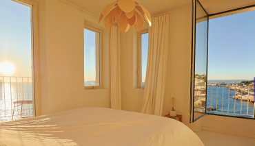 house 5 Rooms for sale on MARSEILLE (13007)