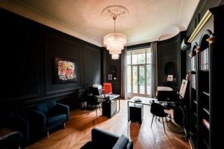 apartment 12 Rooms for rent on MARSEILLE (13008)