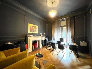 apartment 12 Rooms for rent on MARSEILLE (13008)