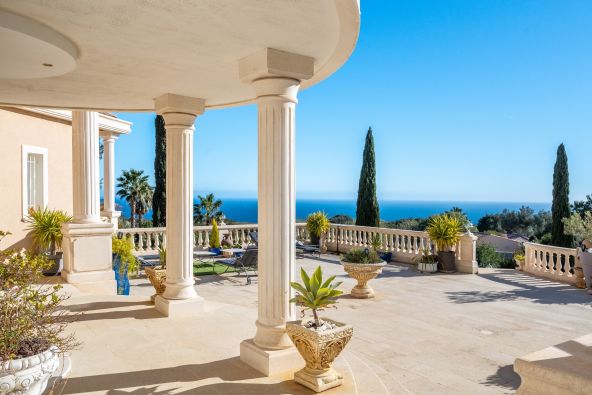 Vente Maison La Ciotat 10&nbsp;Pièces 300&nbsp;m²