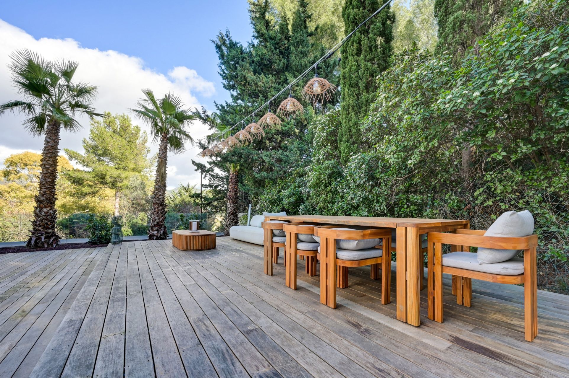 maison 8 Pièces en vente sur CASSIS (13260)