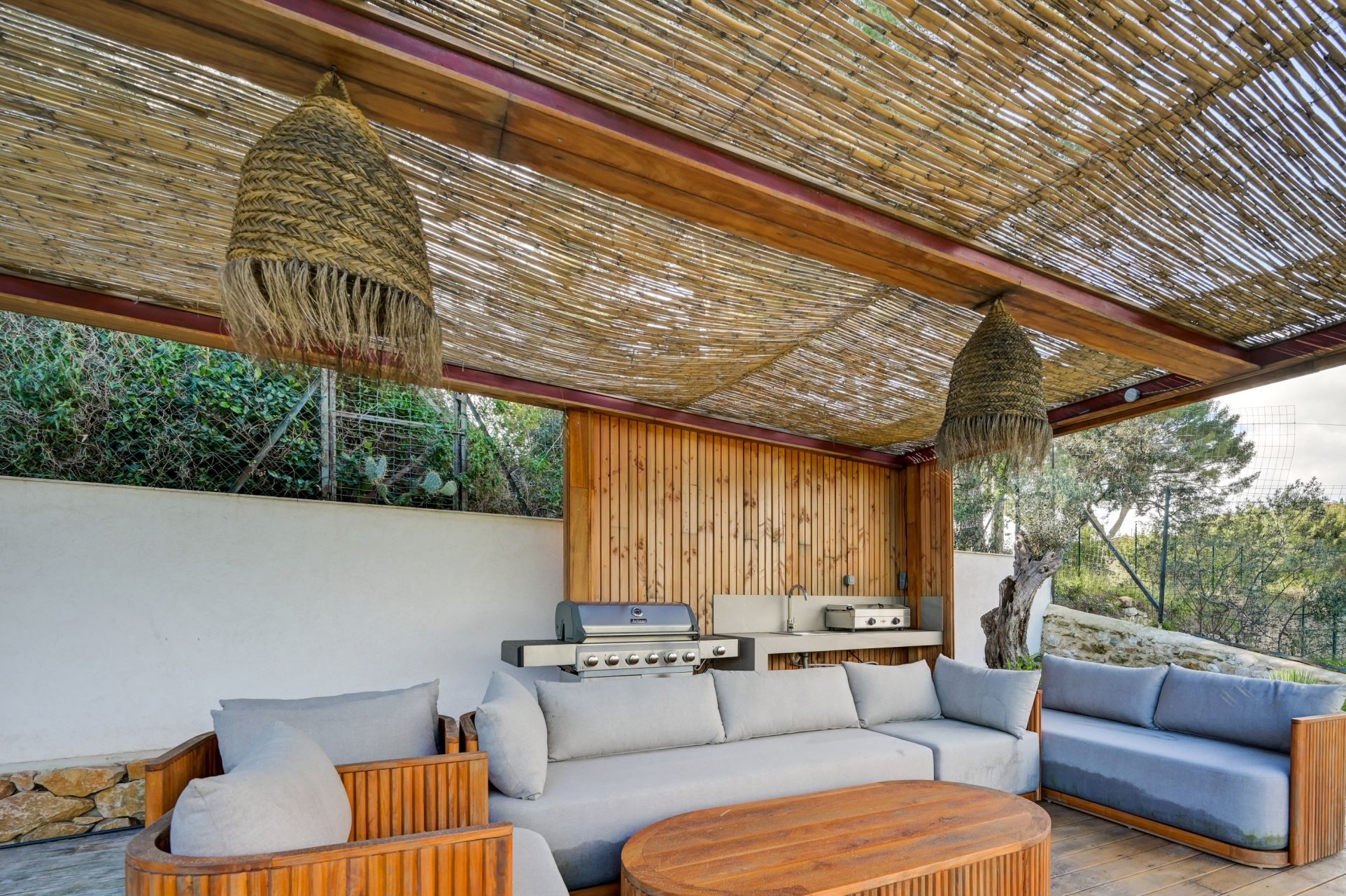 maison 8 Pièces en vente sur CASSIS (13260)