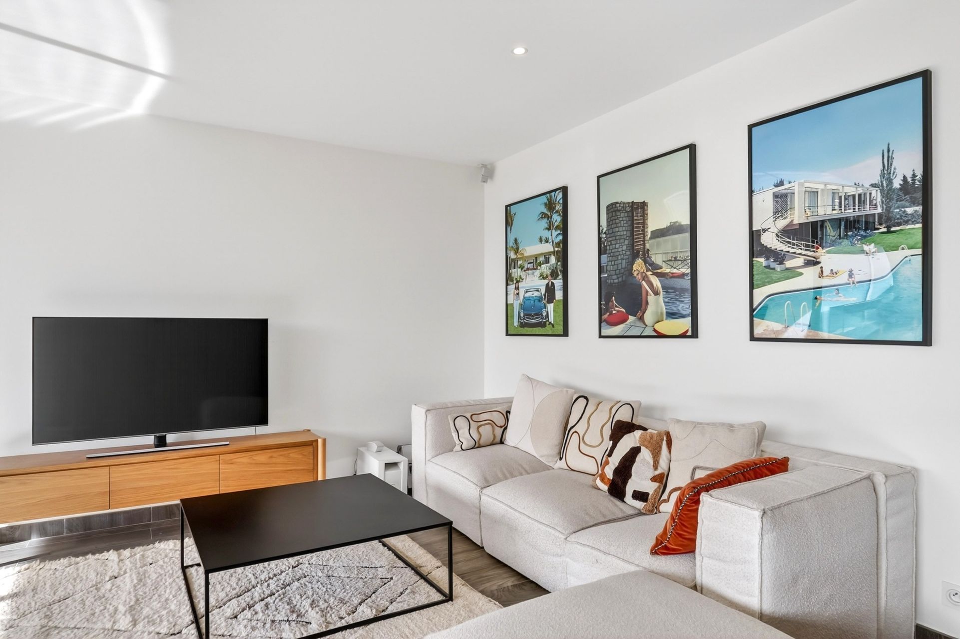 apartment 3 Rooms for rent on MARSEILLE (13008)