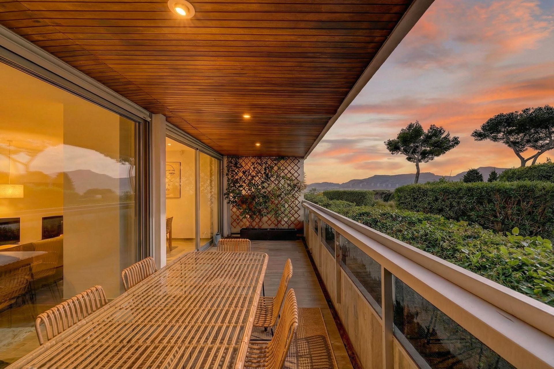 apartment 3 Rooms for rent on MARSEILLE (13008)