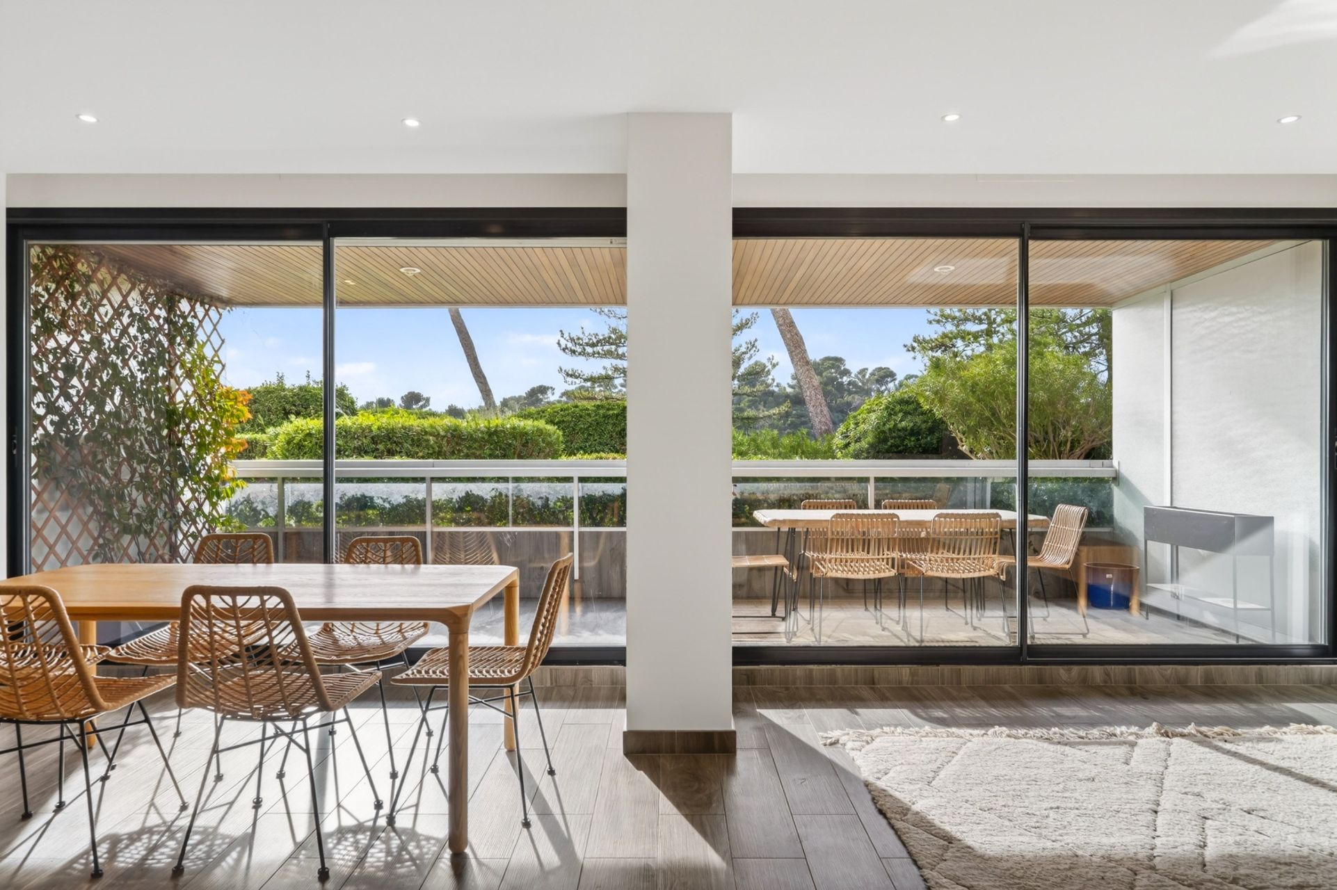 apartment 3 Rooms for rent on MARSEILLE (13008)