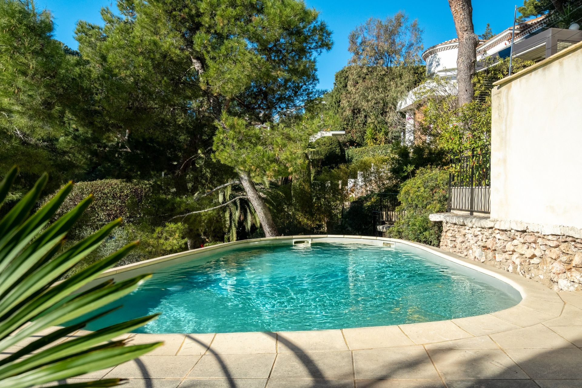 appartement 6 Pièces en vente sur MARSEILLE (13007)