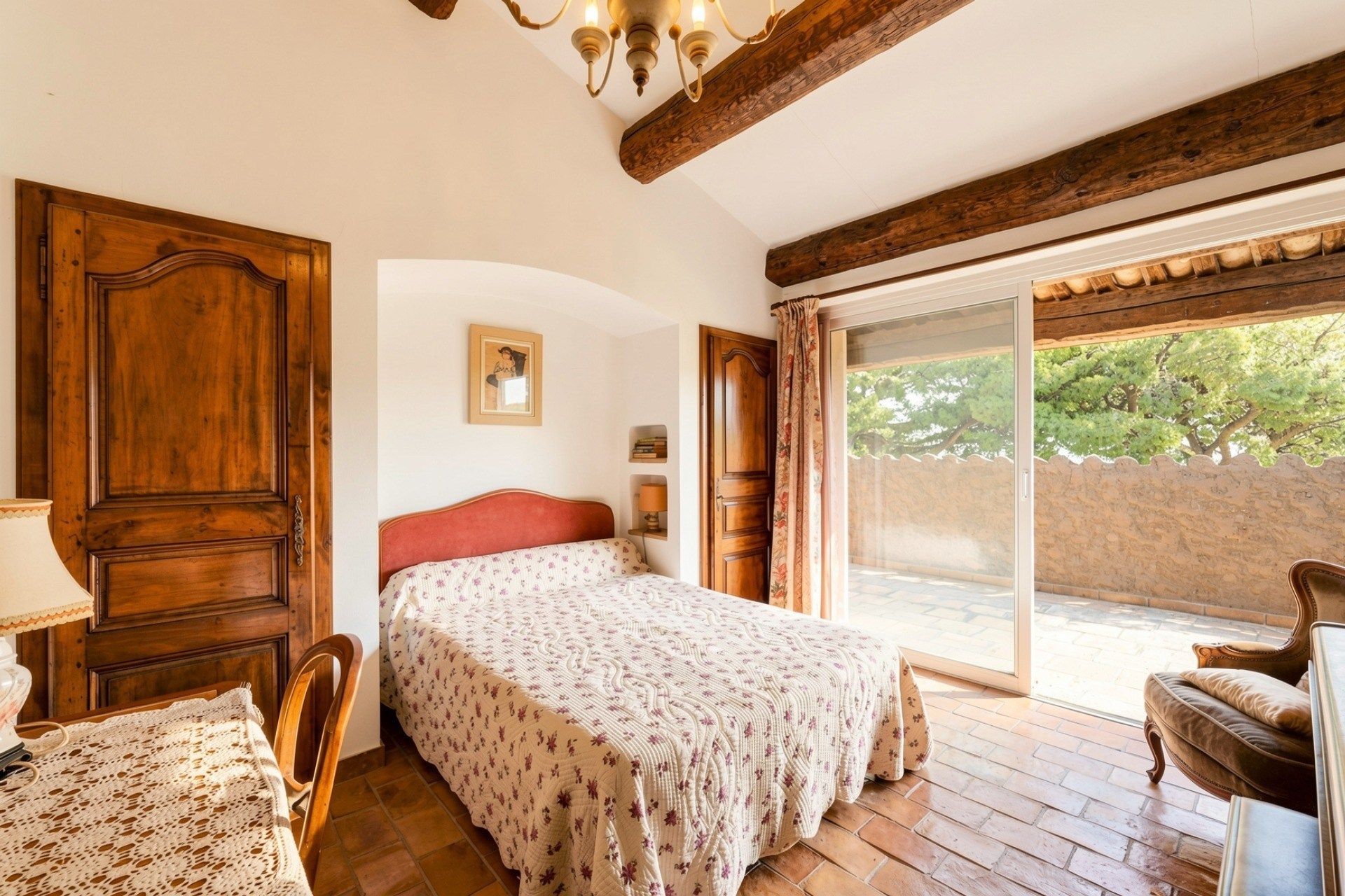 house 6 Rooms for sale on LA CIOTAT (13600)