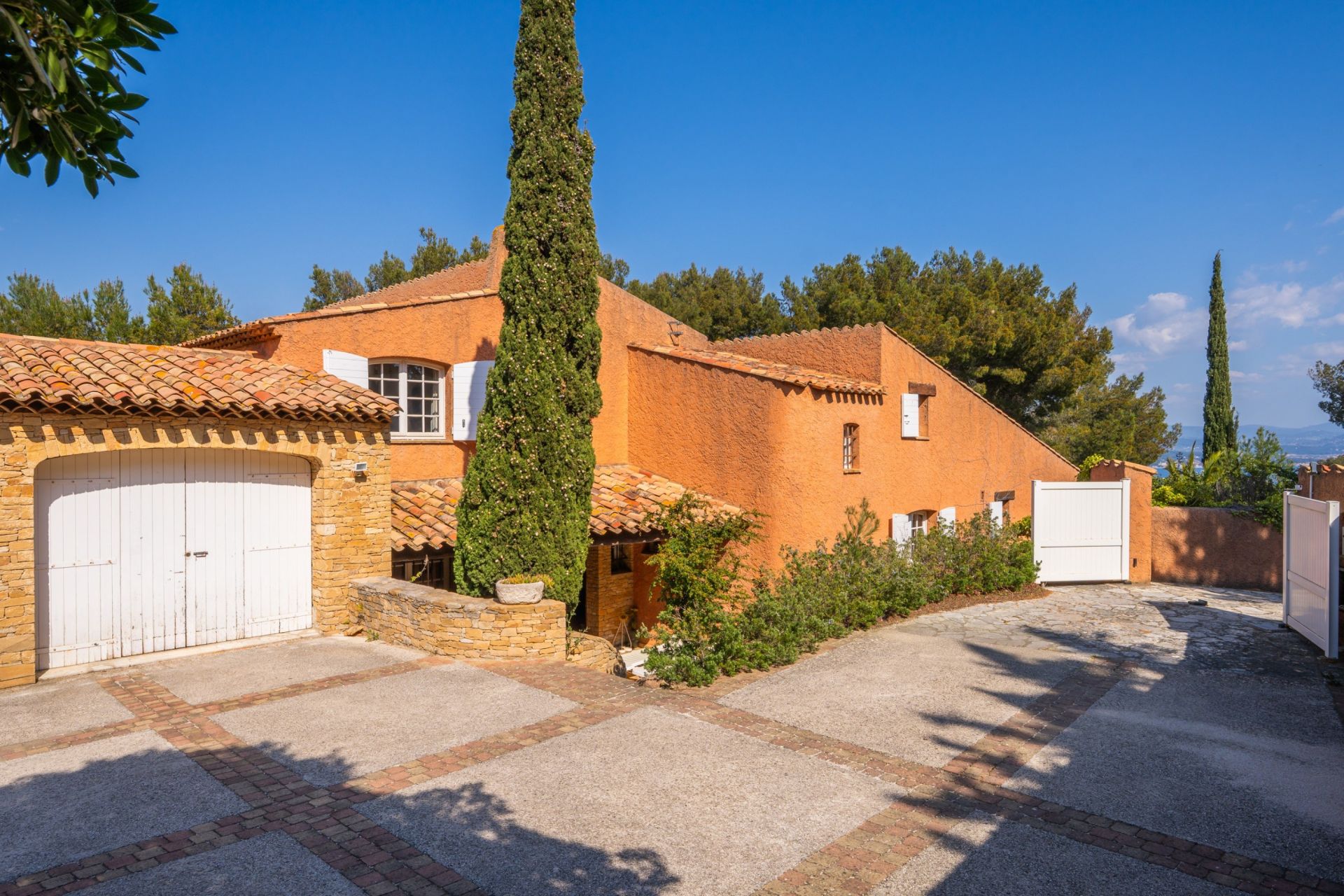 maison 6 Pièces en vente sur LA CIOTAT (13600)