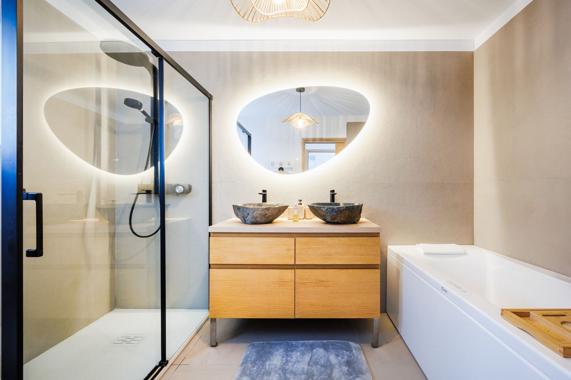 maison 7 Pièces en vente sur CASSIS (13260)