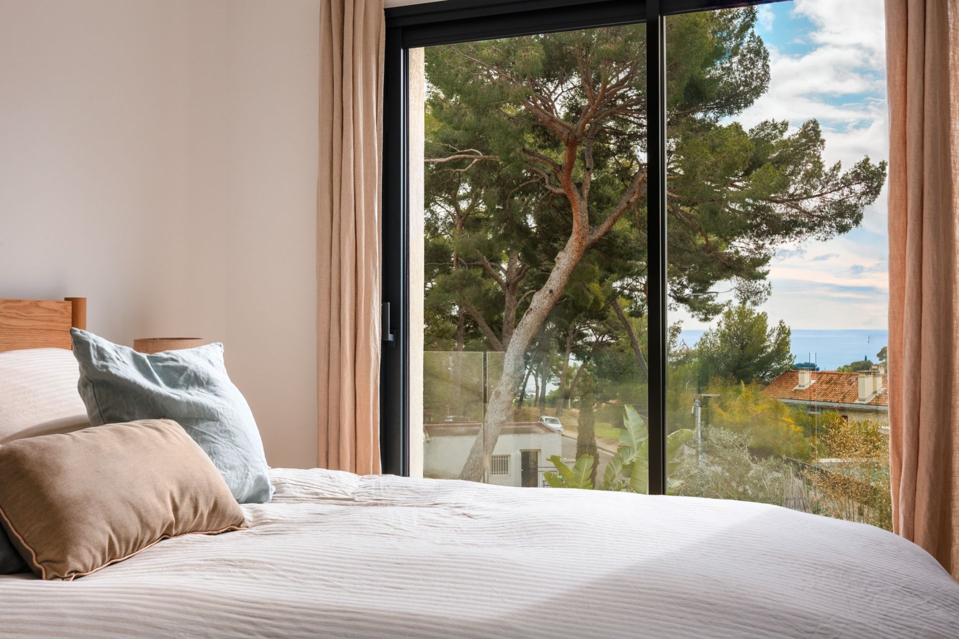 maison 7 Pièces en vente sur CASSIS (13260)