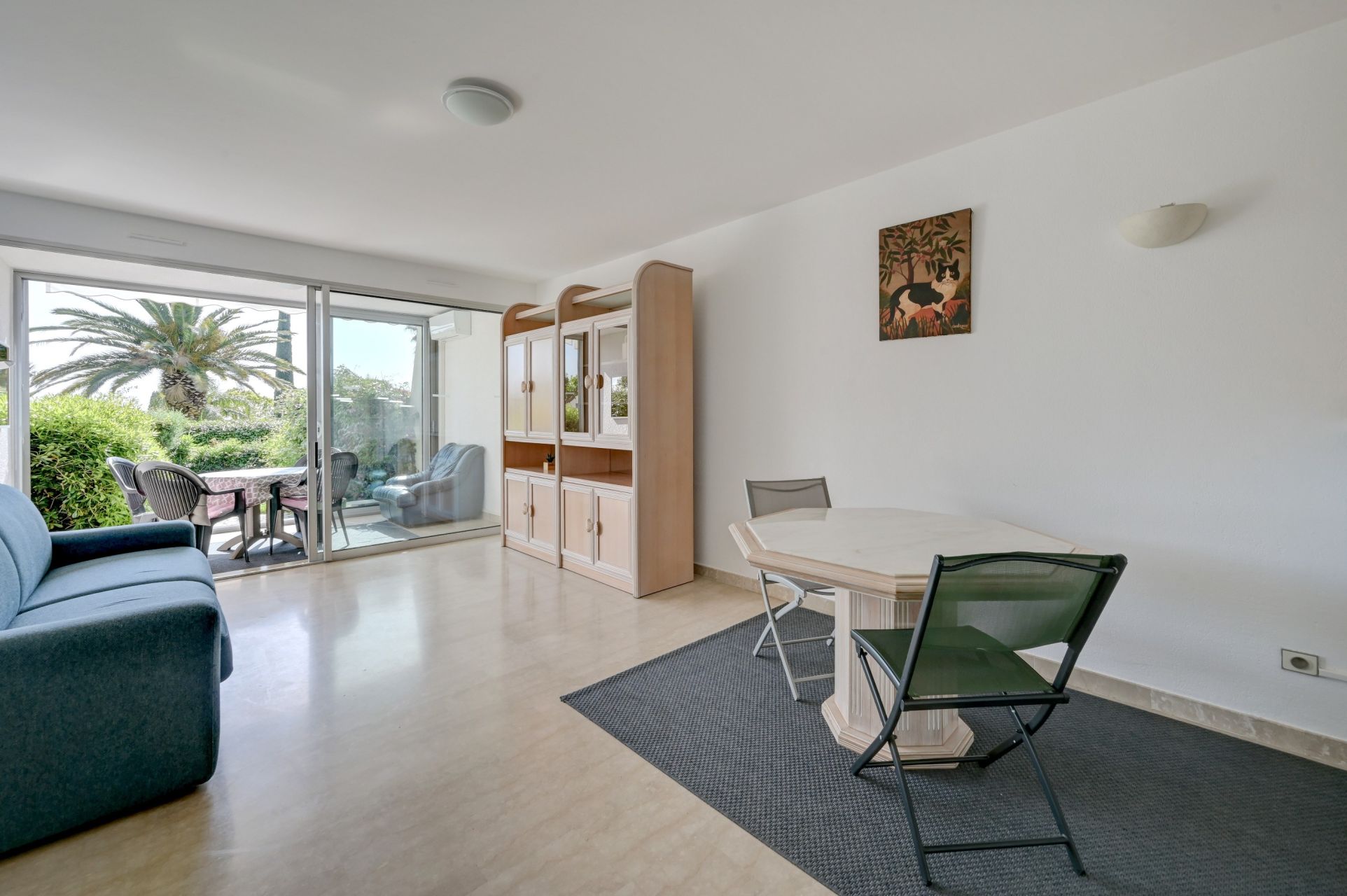 apartment 2 Rooms for sale on CASSIS (13260)