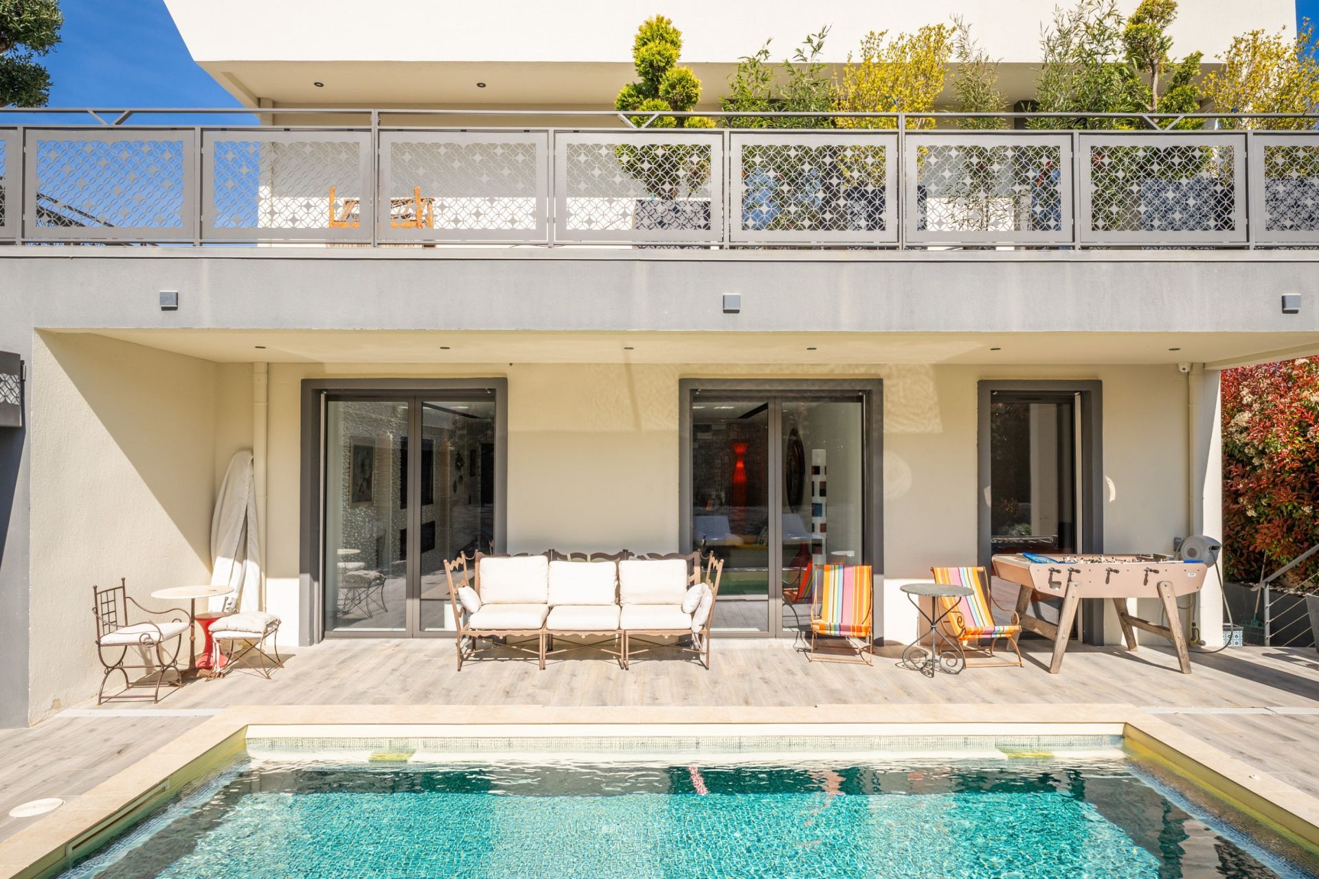 house 6 Rooms for sale on LA CIOTAT (13600)