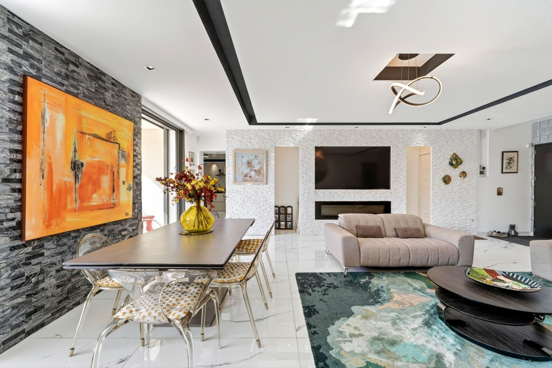 house 6 Rooms for sale on LA CIOTAT (13600)