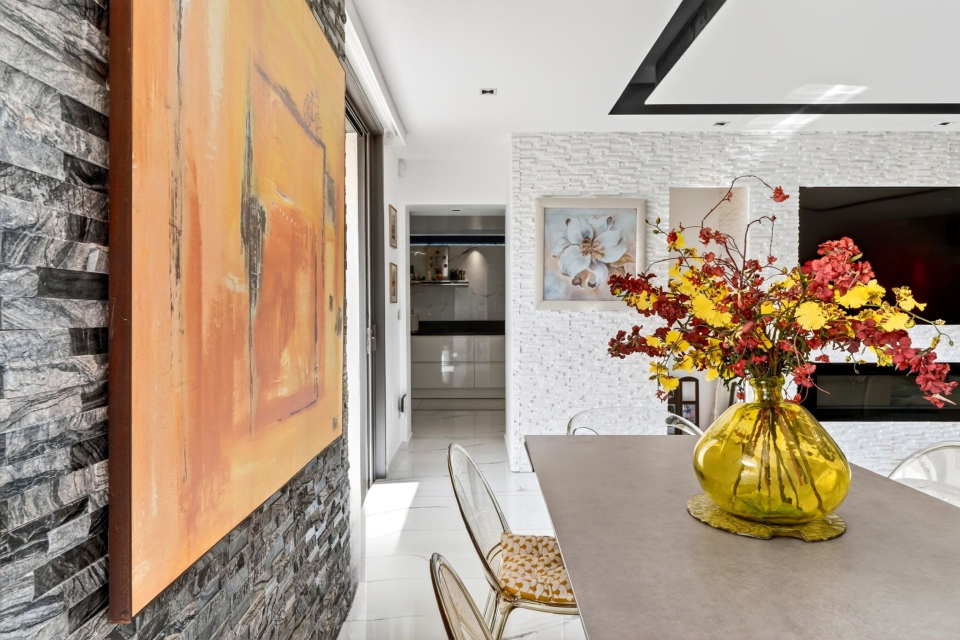 house 6 Rooms for sale on LA CIOTAT (13600)