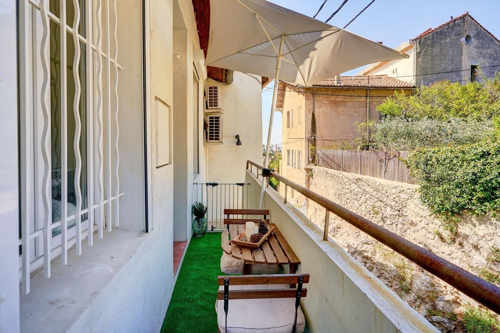 appartement 4 Pièces en vente sur MARSEILLE (13007)