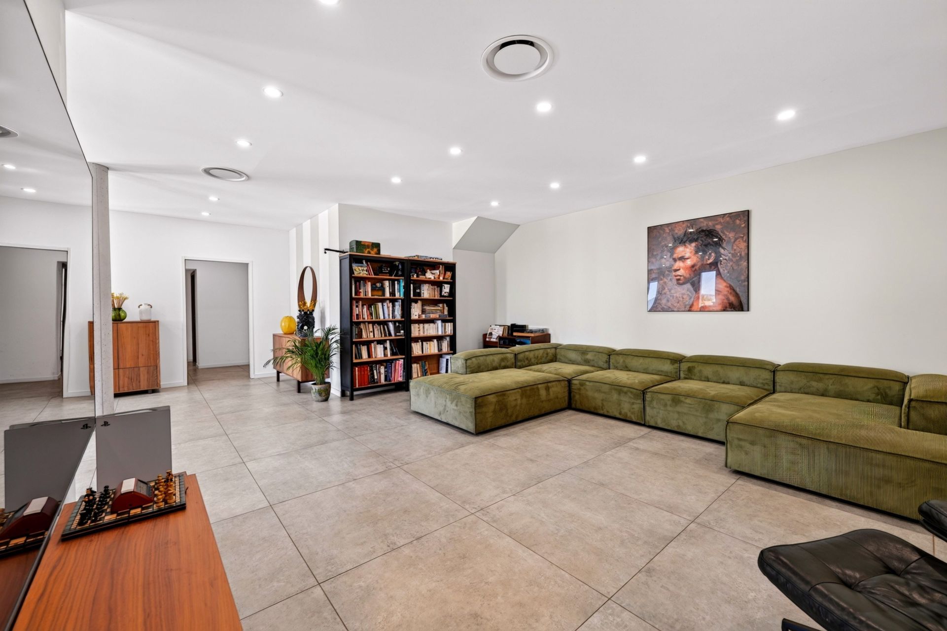 maison contemporaine 7 Pièces en vente sur CEYRESTE (13600)