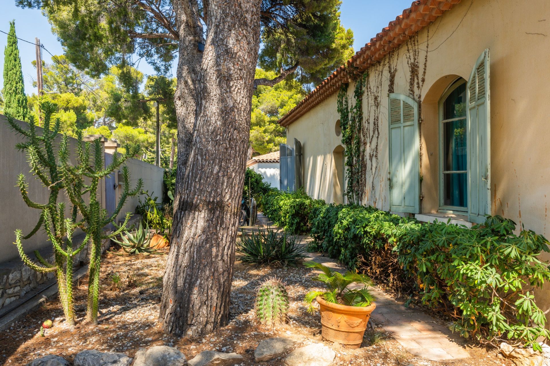 villa 9 Pièces en vente sur CASSIS (13260)