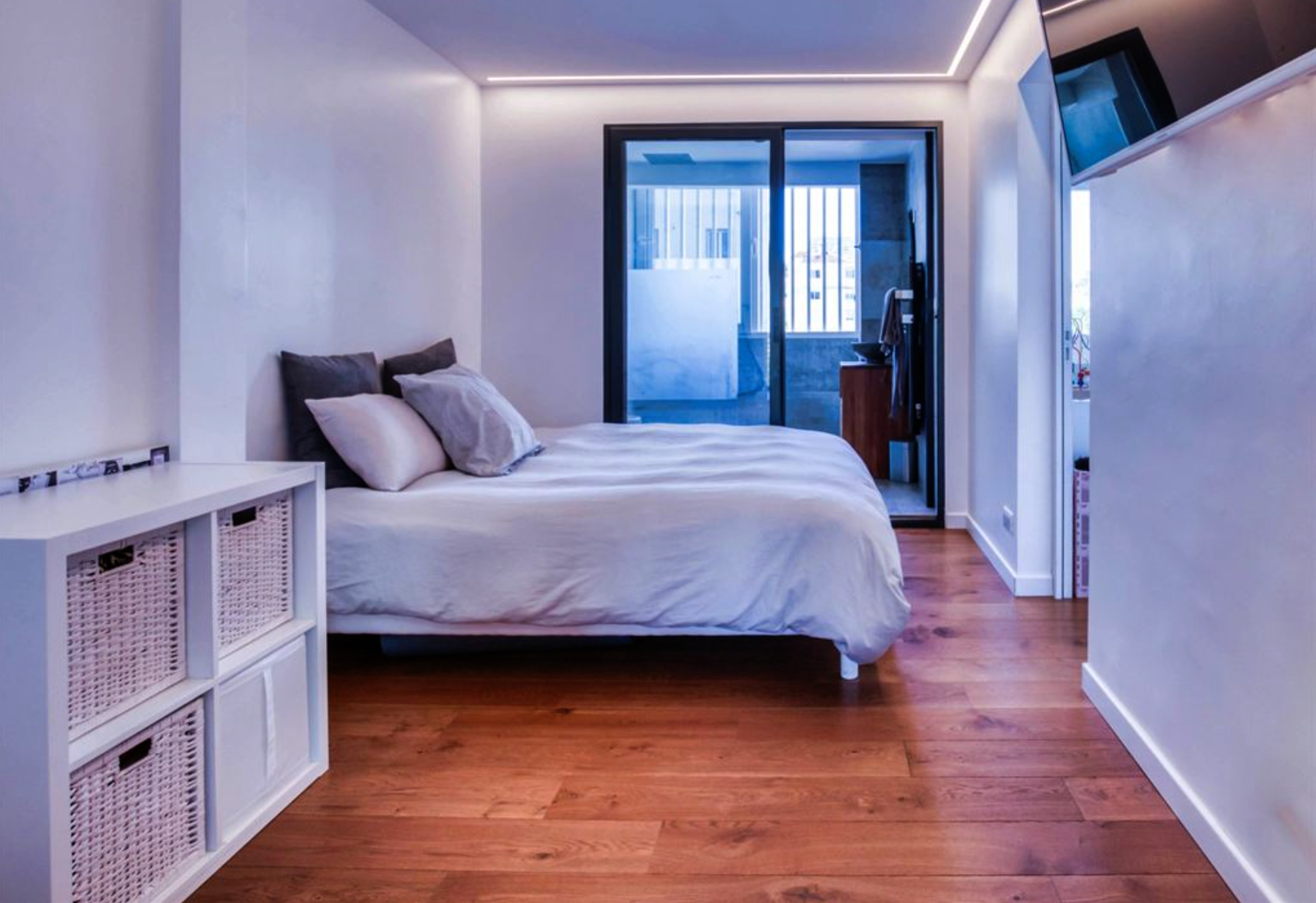 apartment 4 Rooms for rent on MARSEILLE (13008)