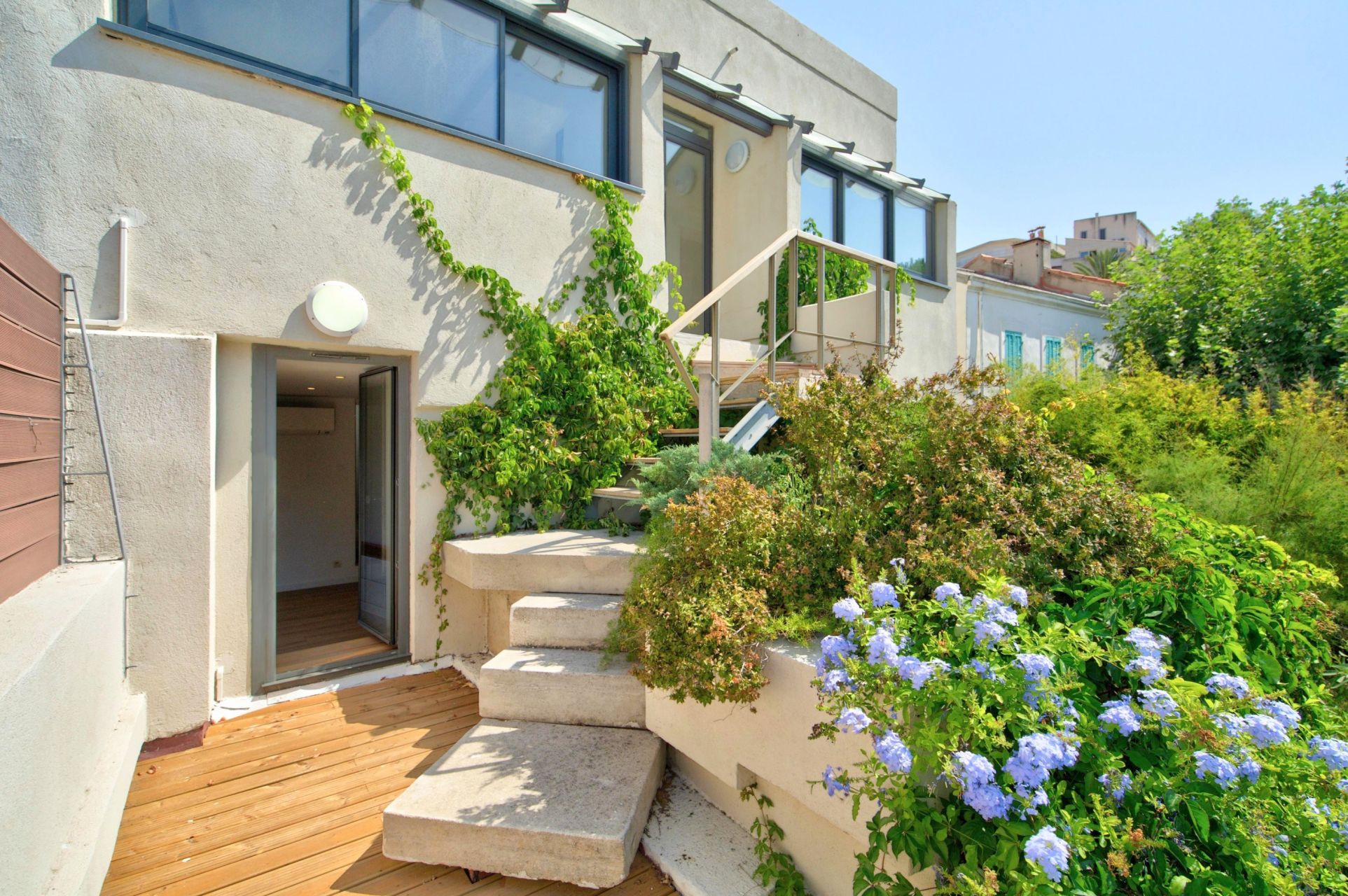 villa 4 Pièces en vente sur MARSEILLE (13007)