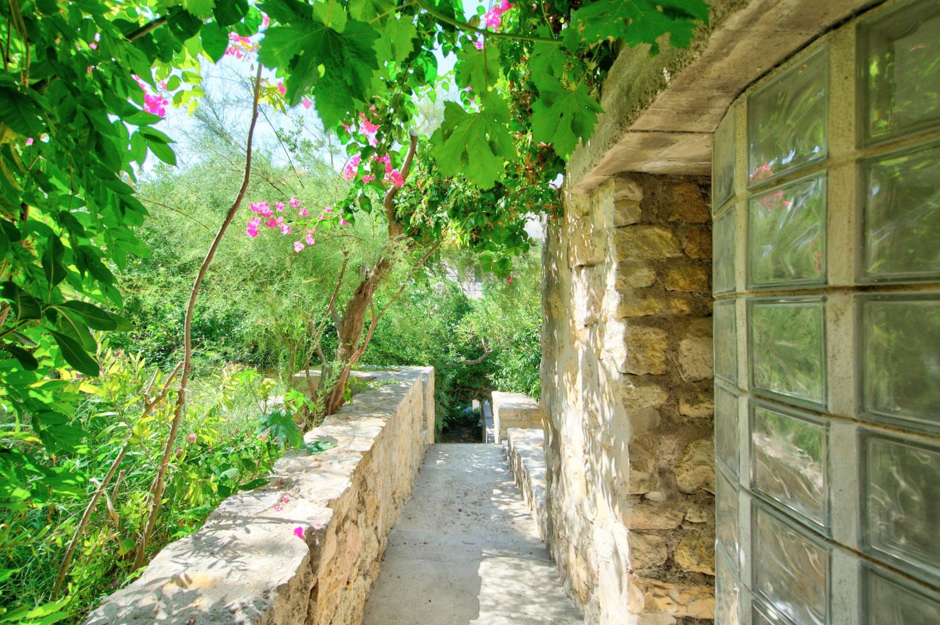 villa 4 Pièces en vente sur MARSEILLE (13007)