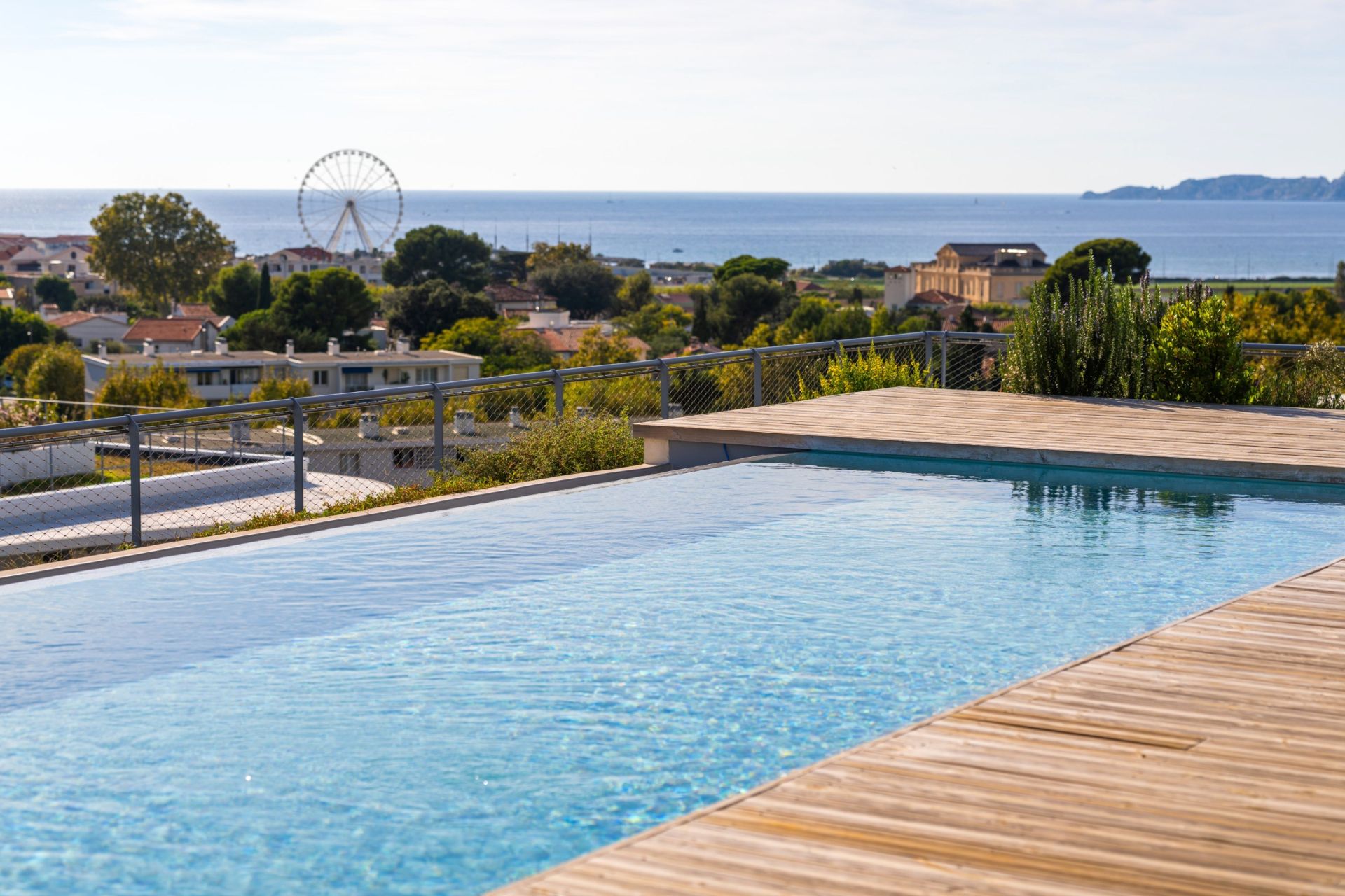 apartment 3 Rooms for rent on MARSEILLE (13008)