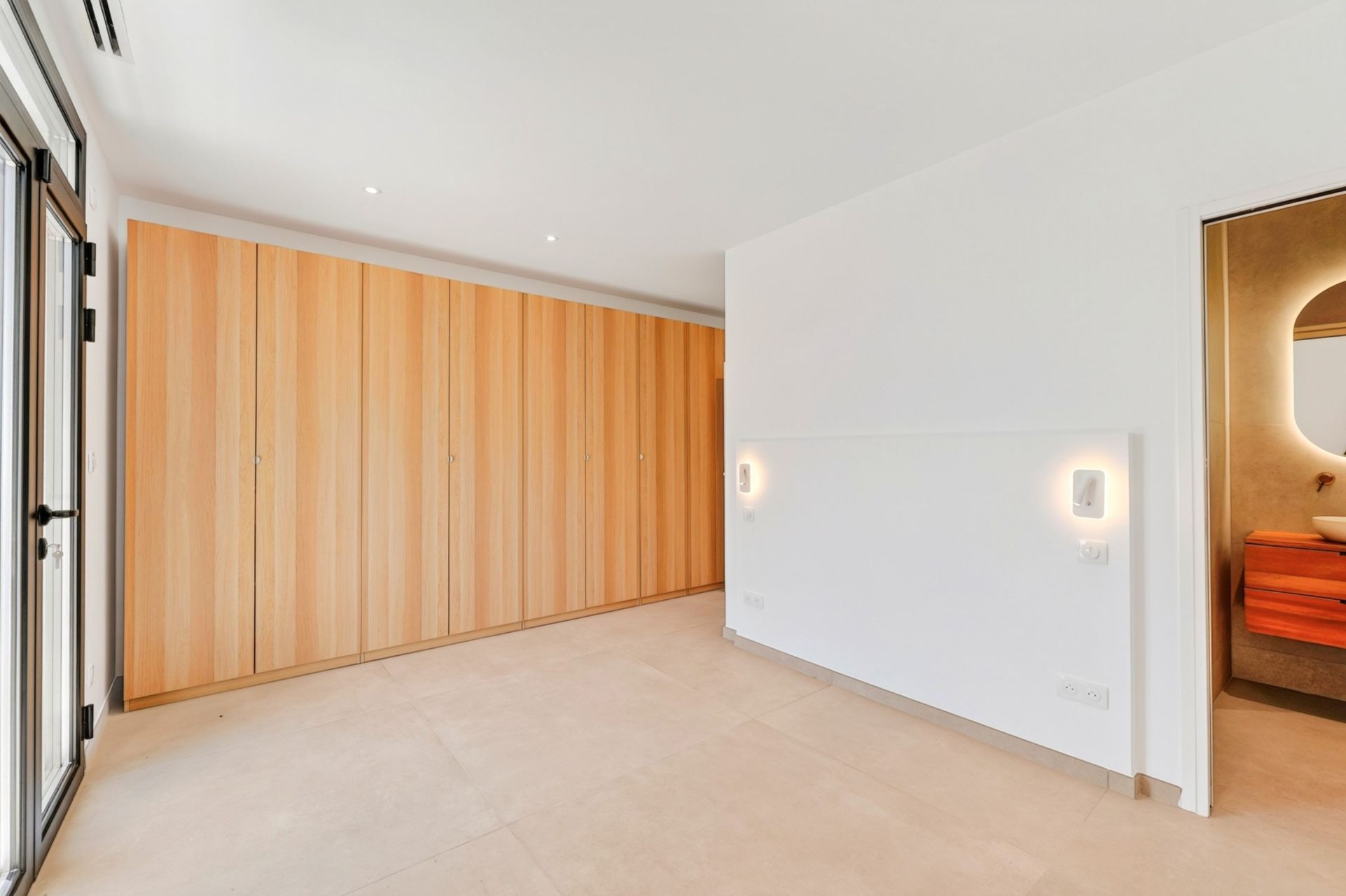 appartement 5 Pièces en location sur CASSIS (13260)