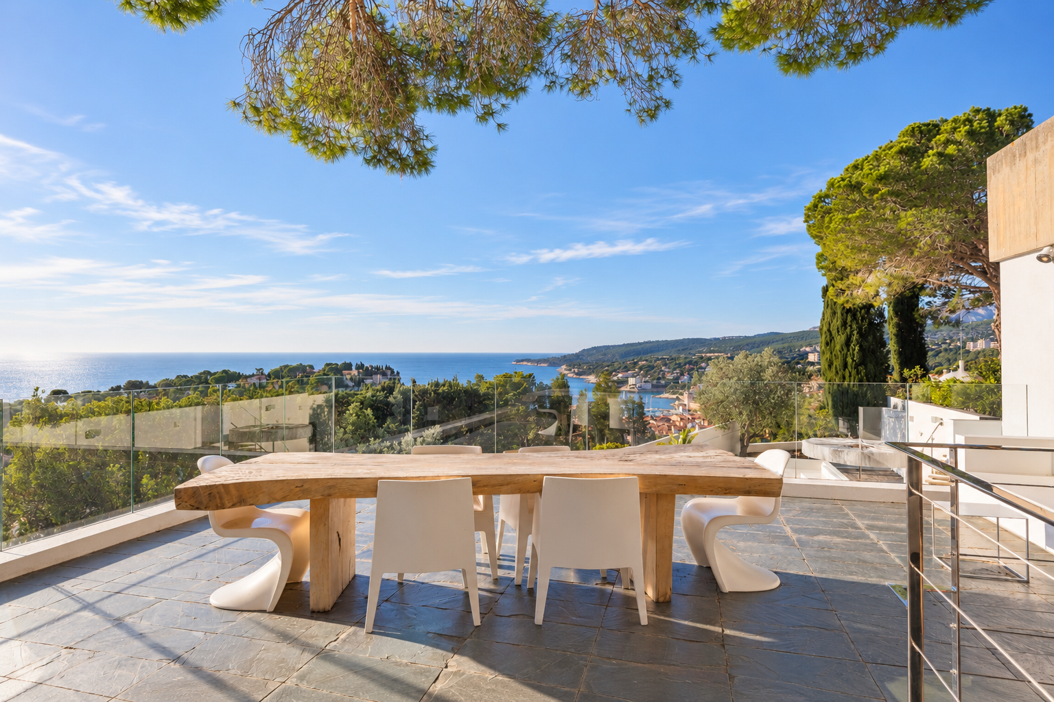 villa 9 Pièces en vente sur CASSIS (13260)