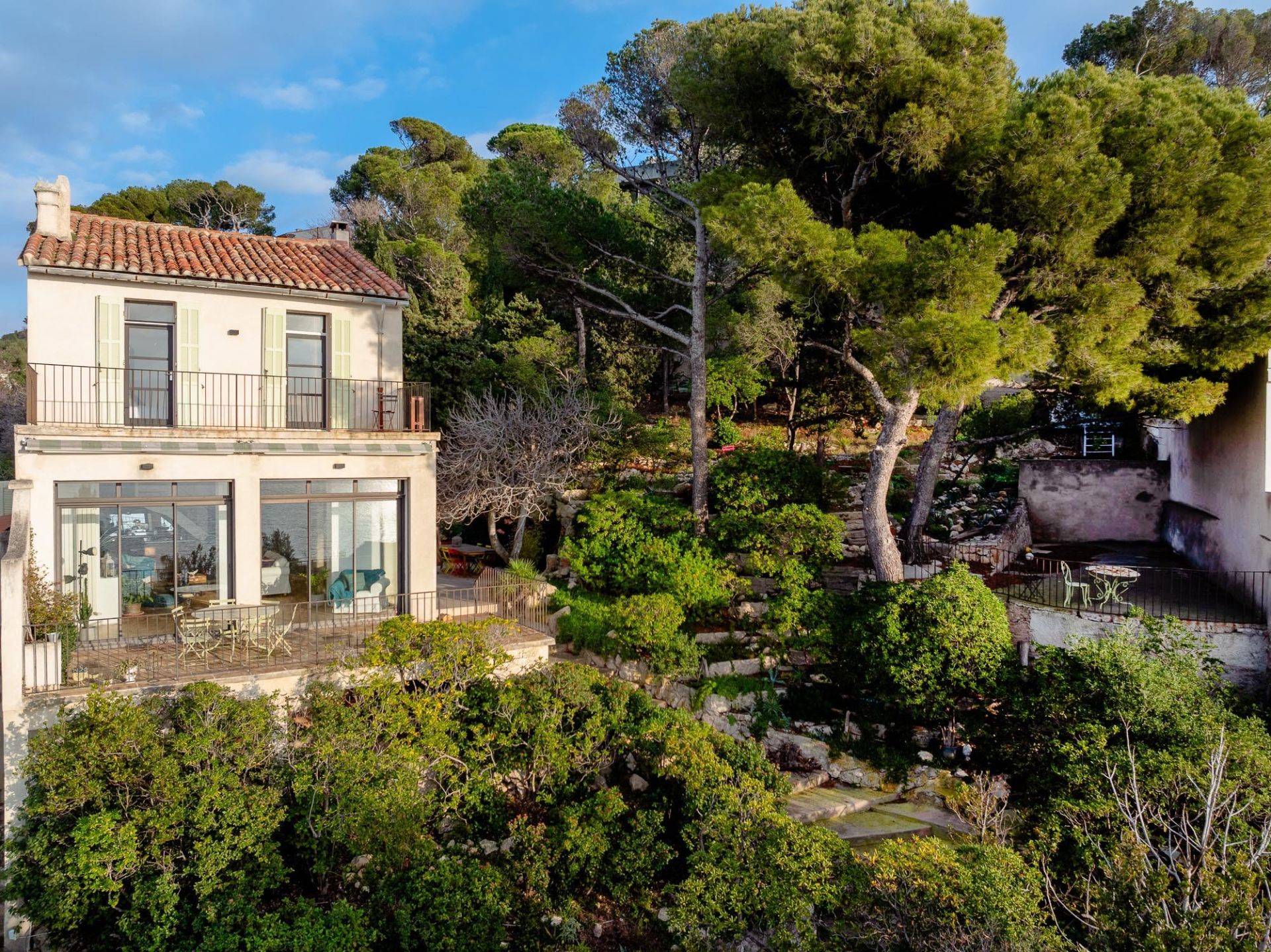 maison 6 Pièces en vente sur MARSEILLE (13007)