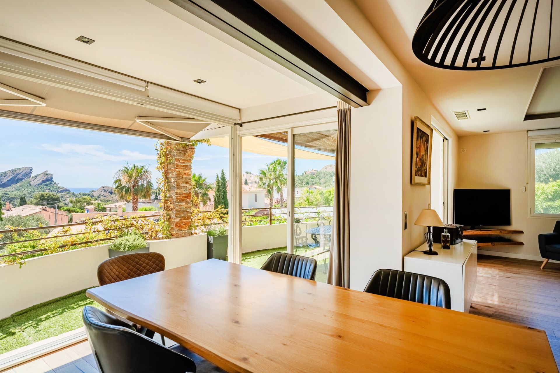apartment 3 Rooms for sale on LA CIOTAT (13600)