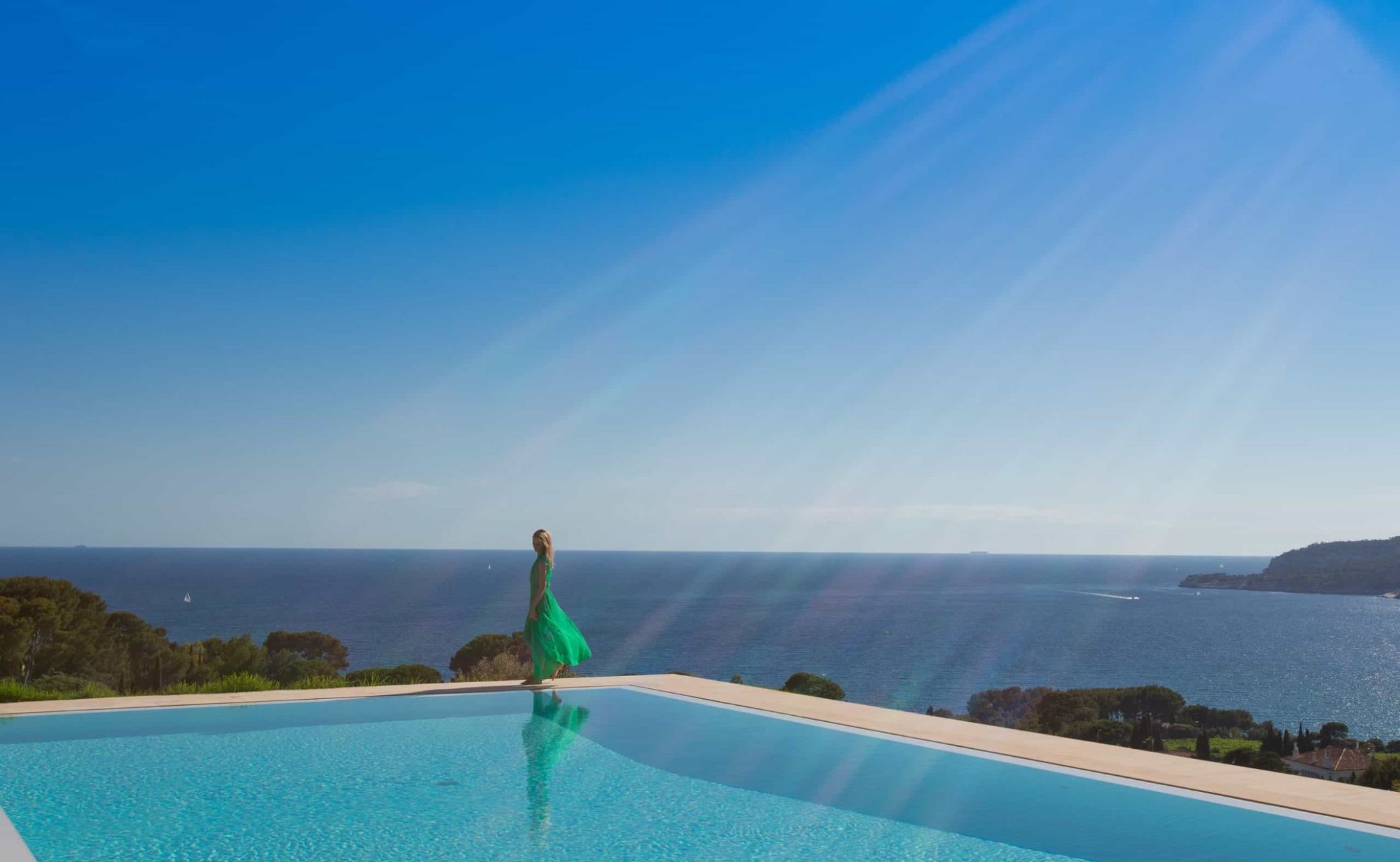 farmhouse 7 Rooms for seasonal rent on CASSIS (13260)