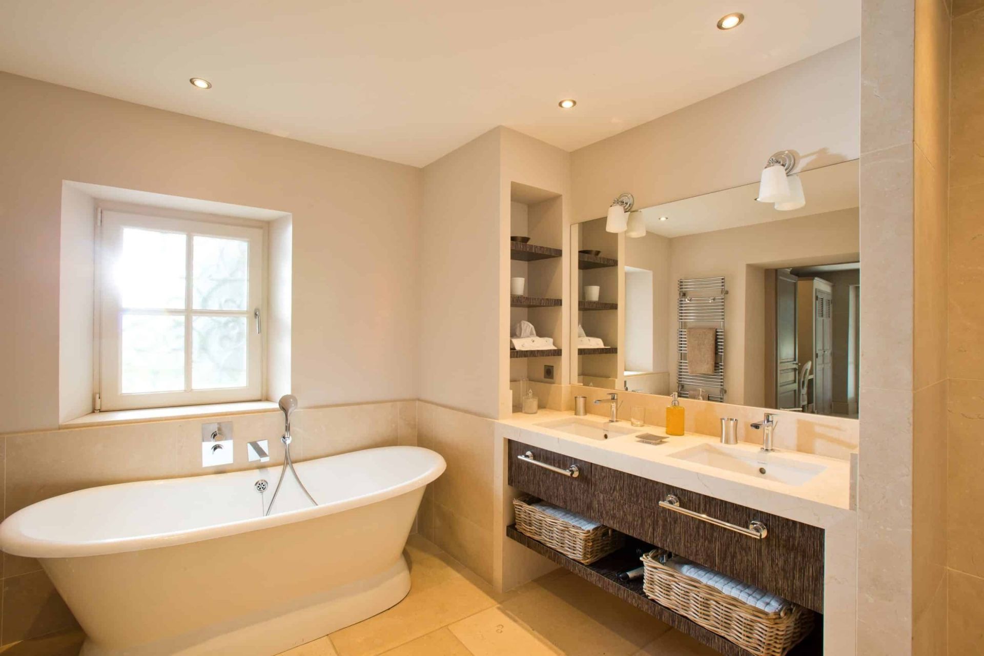 farmhouse 7 Rooms for seasonal rent on CASSIS (13260)