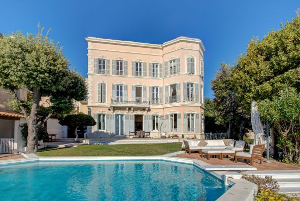 Vente Propriété Marseille 8 10 Pièces 750 m²