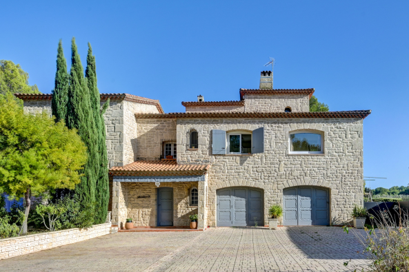 Vente Maison provençale Martigues 10 Pièces 330 m²