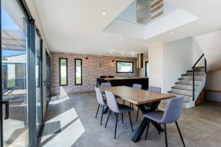 house 5 Rooms for sale on LA CIOTAT (13600)