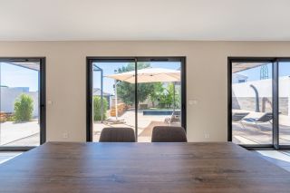 house 5 Rooms for sale on LA CIOTAT (13600)