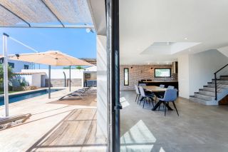 house 5 Rooms for sale on LA CIOTAT (13600)